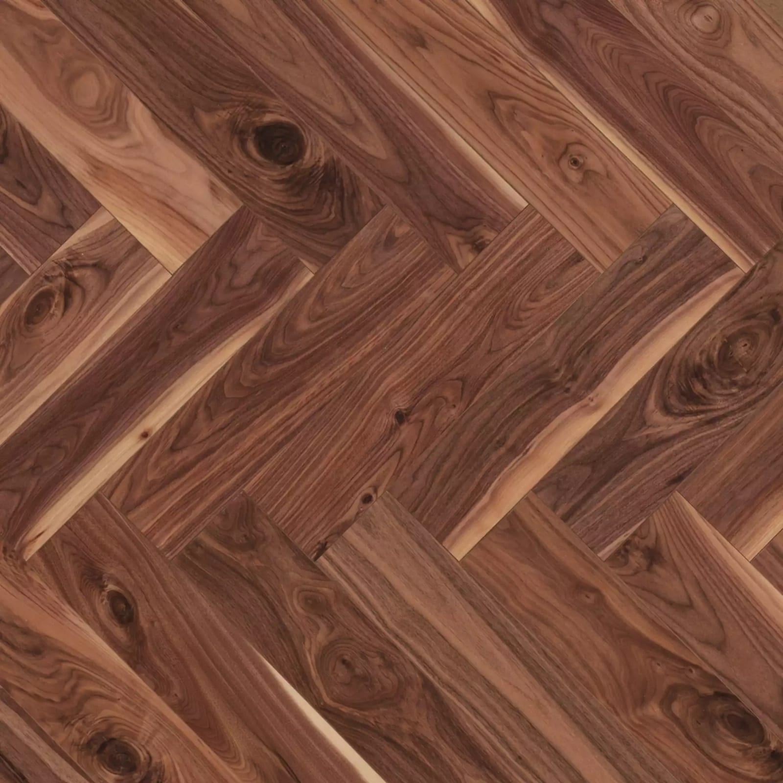 Mirage Walnut Natural Brushed DuraMatt, photo 3 of 4