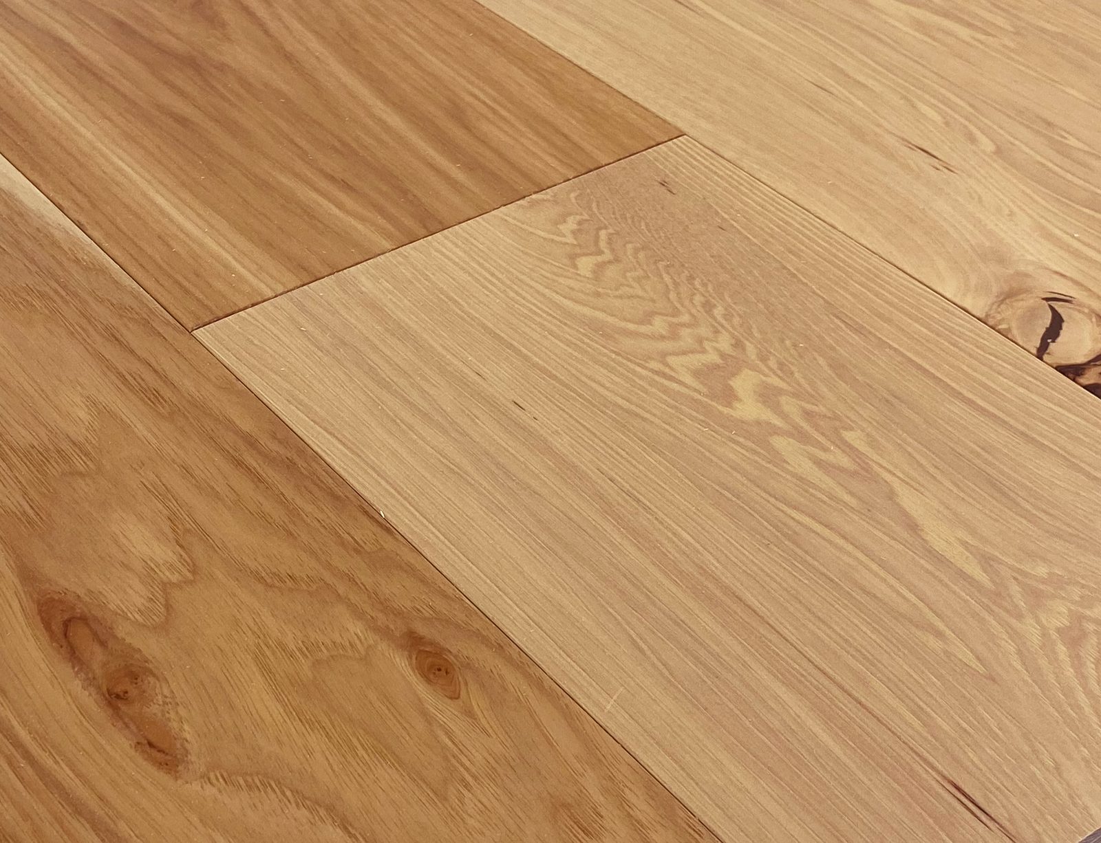 Monarch Plank Vinland Natural - Light Rustic
