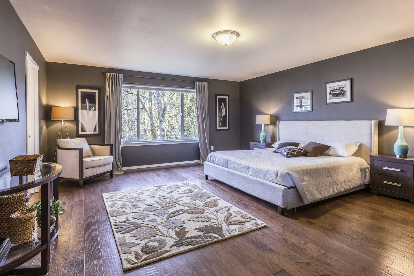Pine Farmhouse Laminate